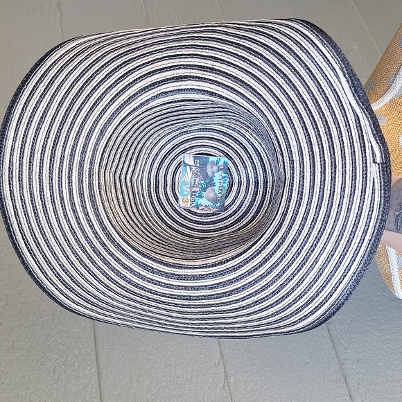 NWT Colombian Woven Western style Sun Hat With Coastal Cowgirl Band - Picture 6 of 8